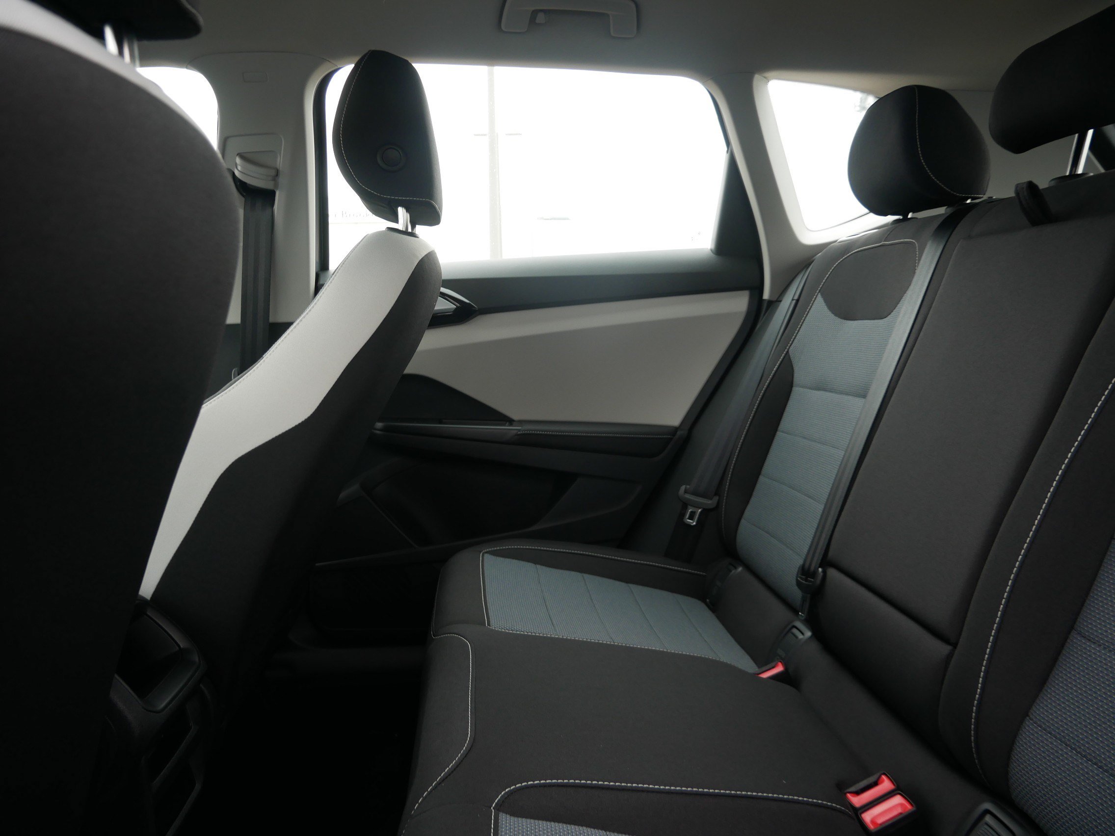 New 2026 Volkswagen Taos S FWD image 5