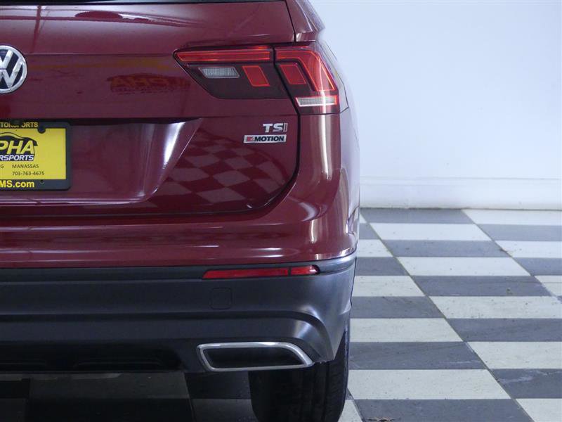 Used 2018 Volkswagen Tiguan S image 29