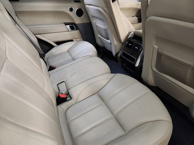 Used 2017 Land Rover Range Rover Sport SE AWD/4WD image 32