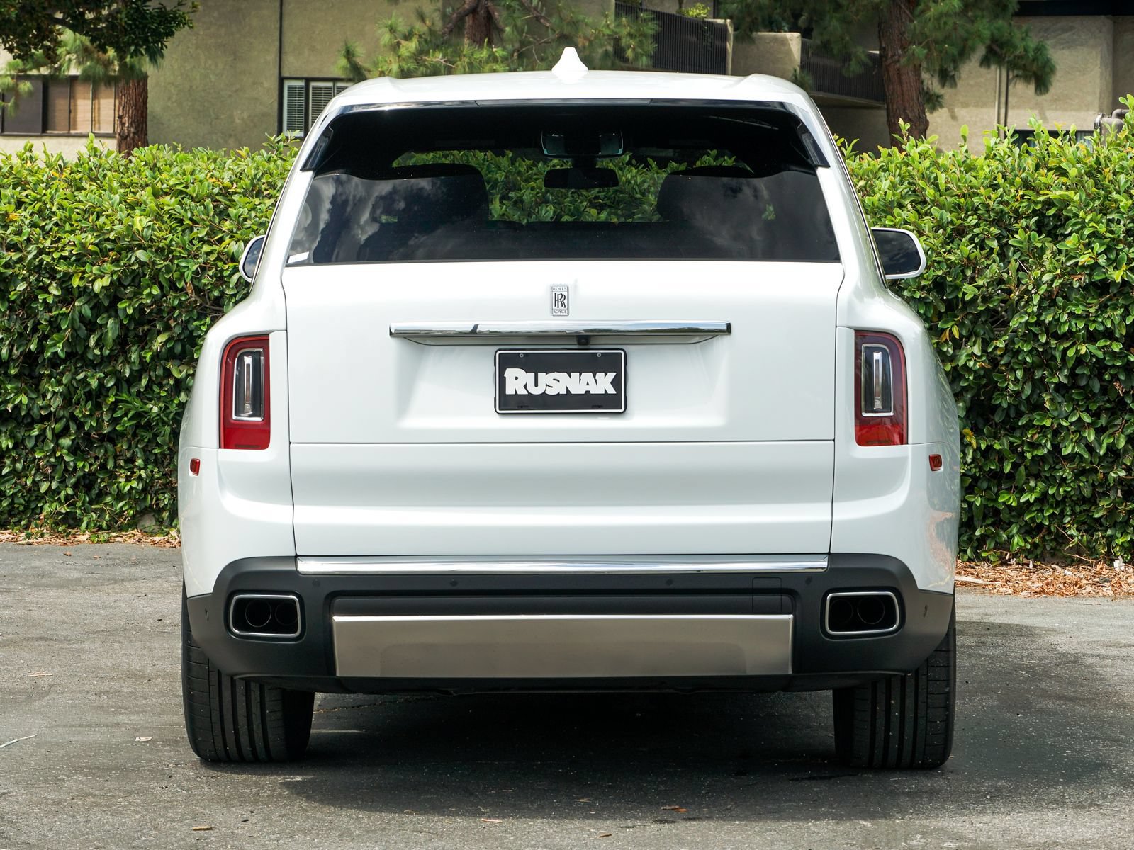 Certified 2024 Rolls-Royce Cullinan AWD/4WD image 6