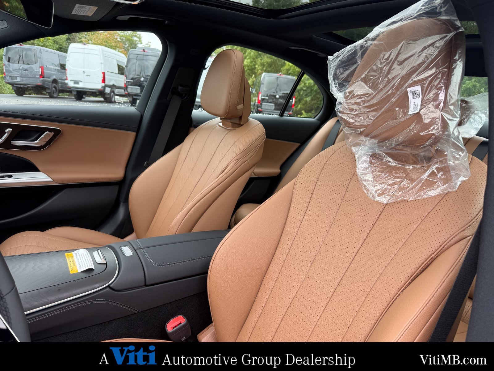 New 2027 Mercedes-Benz E 450 4MATIC Sedan image 13