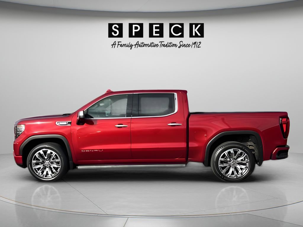Used 2024 GMC Sierra 1500 Denali w/ Denali Reserve Package AWD/4WD image 2