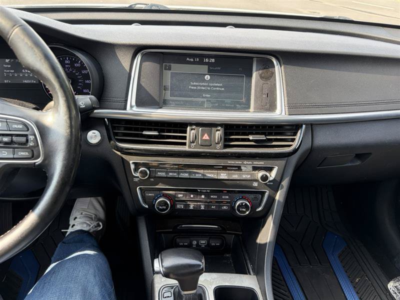 Used 2017 Kia Optima EX FWD image 17