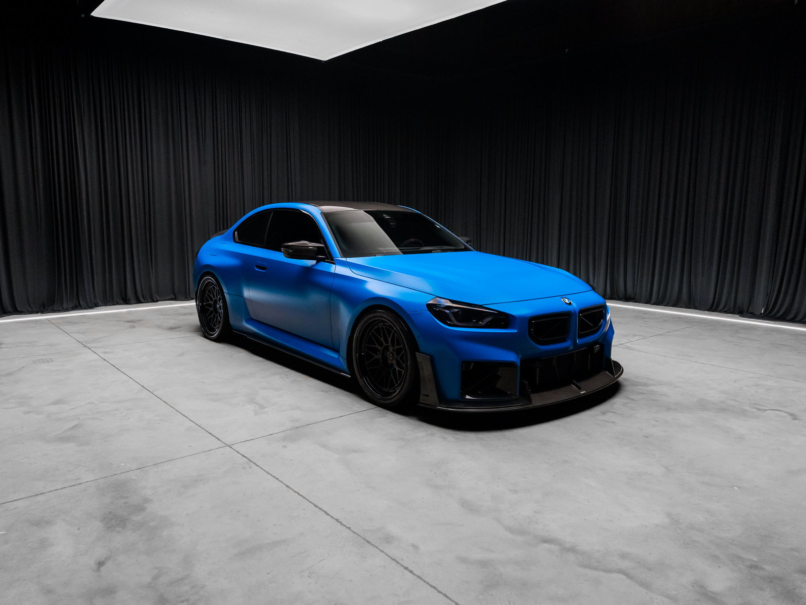 Used 2025 BMW M2 w/ Lighting Package RWD image 29