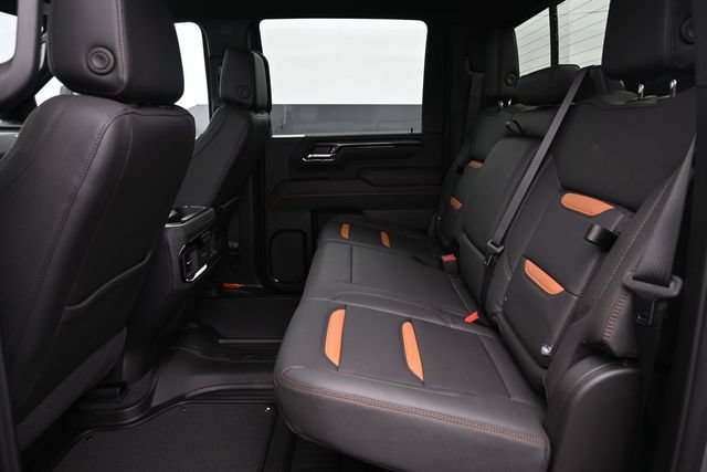 New 2026 GMC Sierra 2500 AT4 w/ AT4 Premium Plus Package AWD/4WD image 11