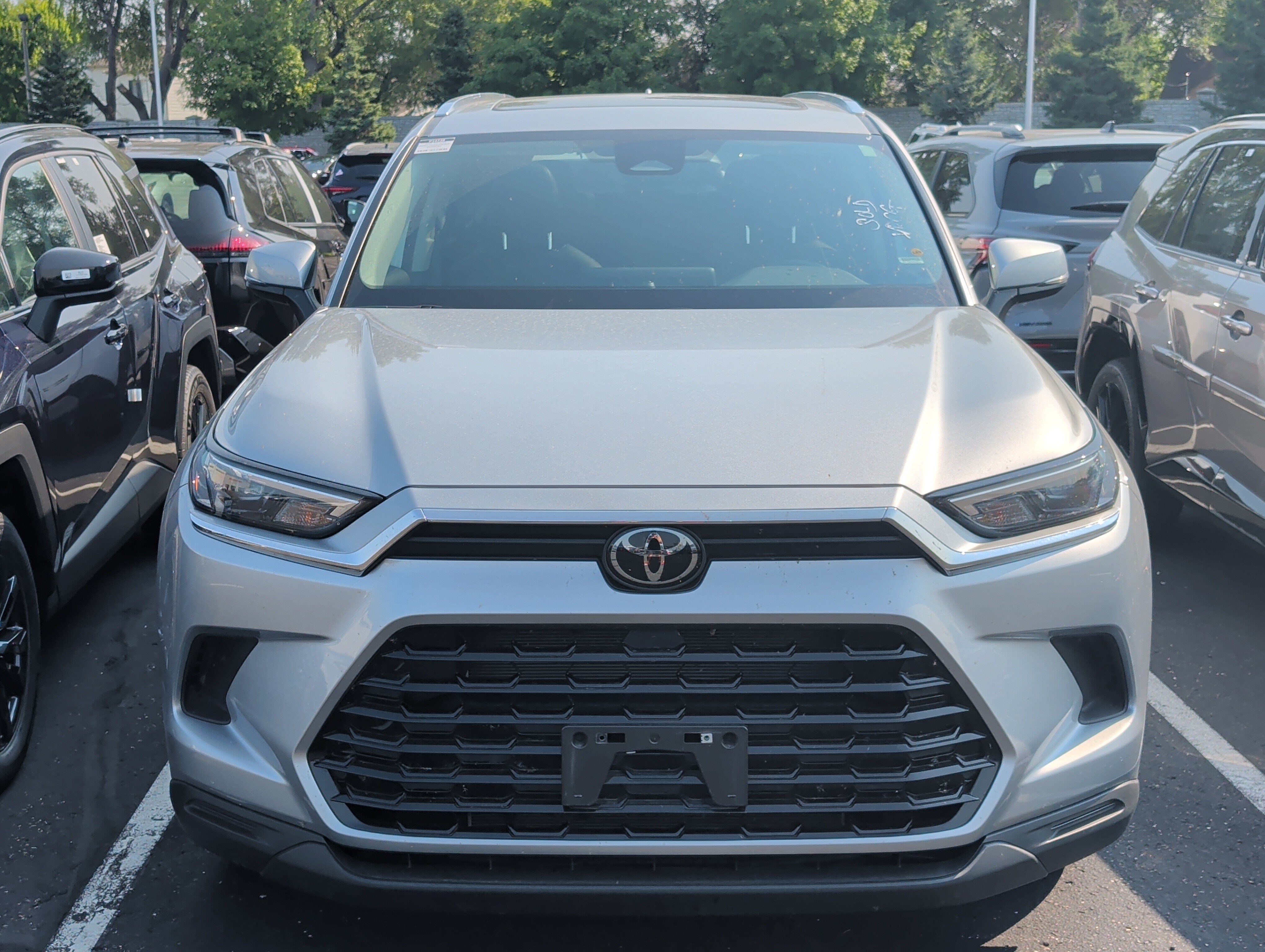 Certified 2025 Toyota Grand Highlander AWD image 8