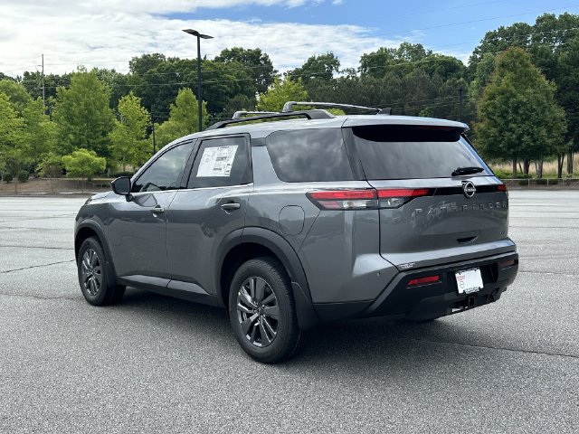 New 2026 Nissan Pathfinder SV w/ SV Premium Package AWD/4WD image 7