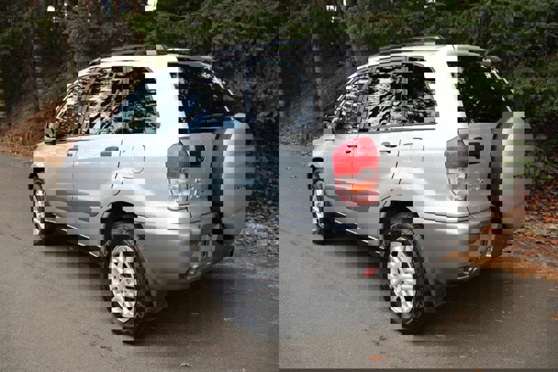 Used 2002 Toyota RAV4 4WD image 4