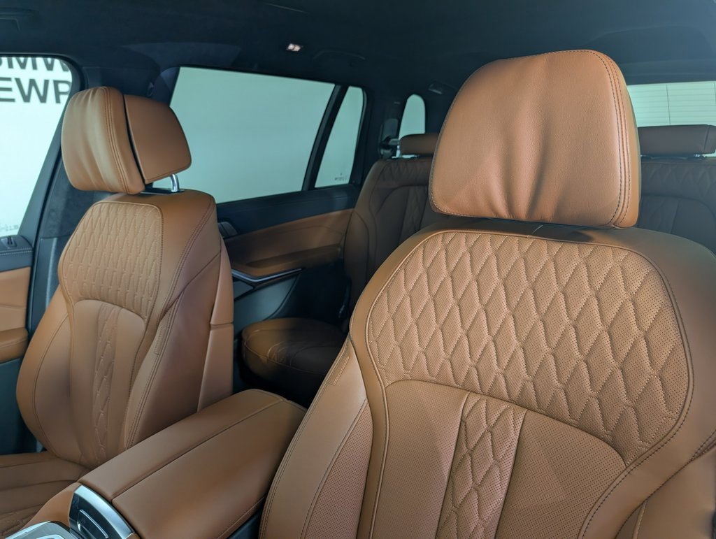 New 2026 BMW X7 xDrive40i w/ M Sport Package image 12