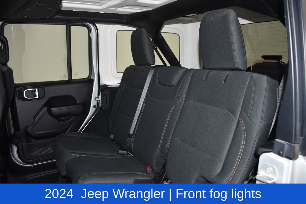 Used 2024 Jeep Wrangler Sport S image 30