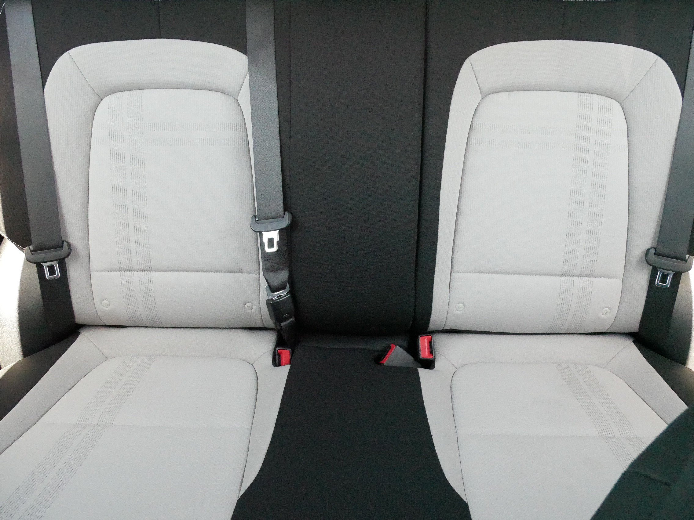 Used 2021 Hyundai Venue SEL FWD image 13