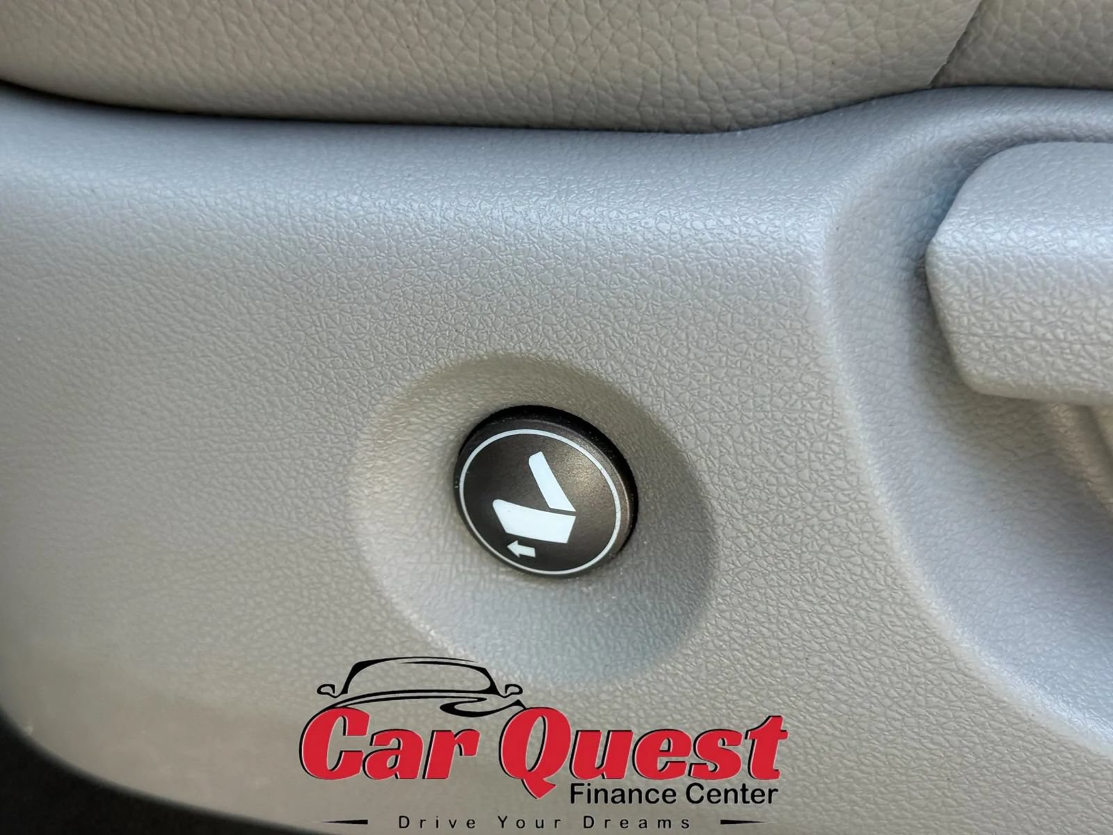 Used 2021 Honda Pilot Special Edition image 13