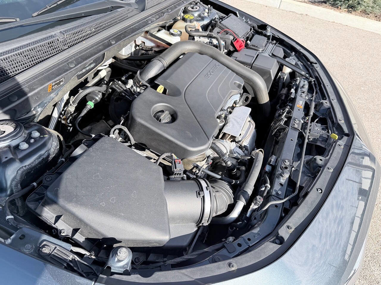 Used 2021 Chevrolet Malibu LT image 16