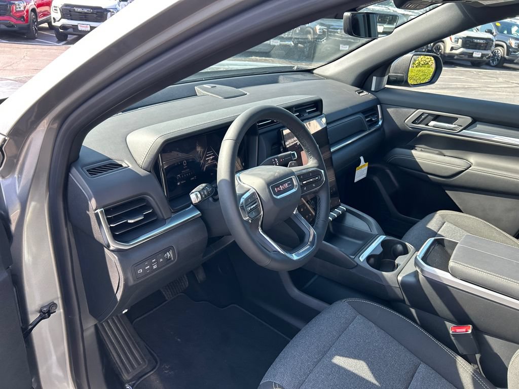 New 2027 GMC Terrain Elevation w/ Black Edition AWD/4WD image 18