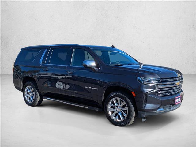 Used 2023 Chevrolet Suburban Premier image 3