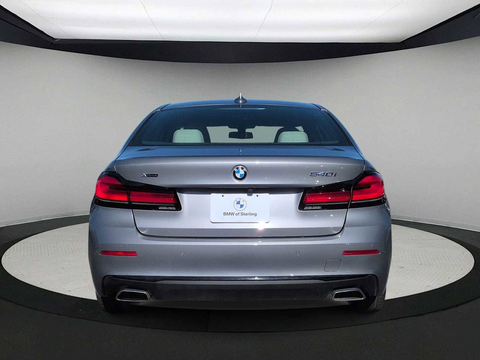 Used 2023 BMW 540i xDrive w/ Premium Package AWD/4WD image 7