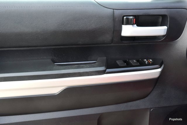 Used 2014 Toyota Tundra SR5 image 7