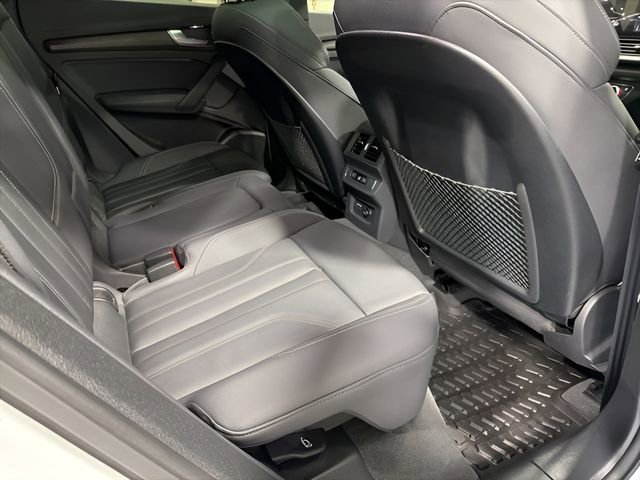 Used 2023 Audi Q5 2.0T Premium Plus w/ Premium Plus Package image 32