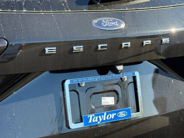 New 2026 Ford Escape ST-Line w/ Tech Pack #1 image 9