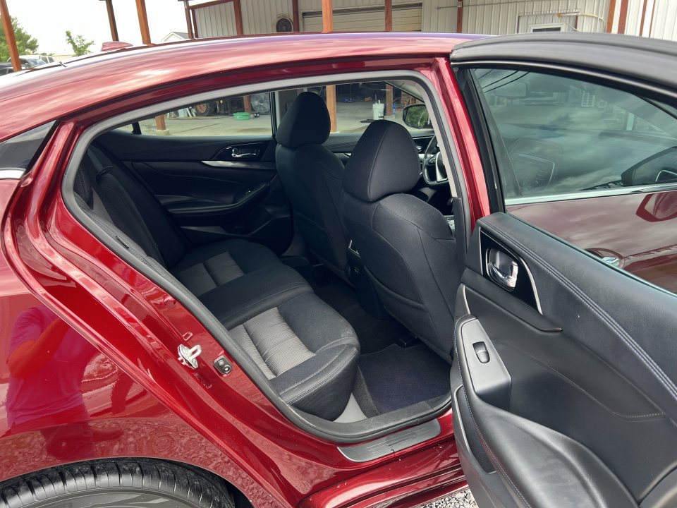 Used 2020 Nissan Maxima 3.5 S w/ Floor Mat Group FWD image 14