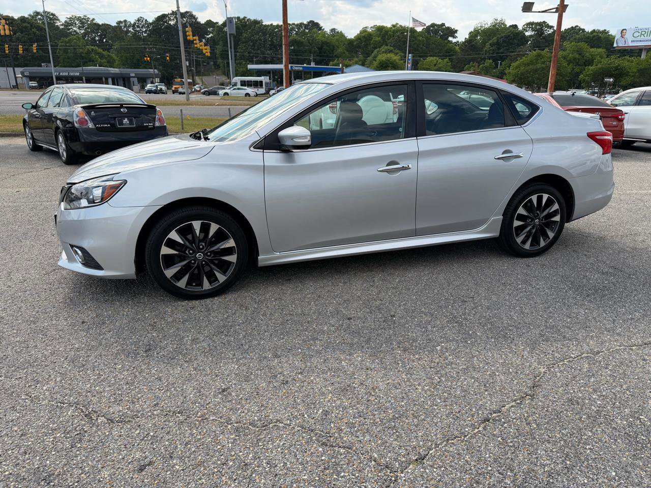 Used 2016 Nissan Sentra SR FWD image 18