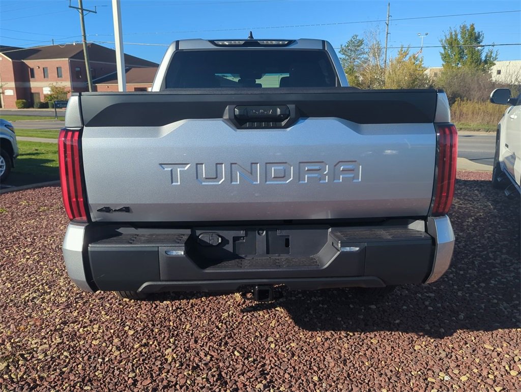 New 2026 Toyota Tundra SR image 7