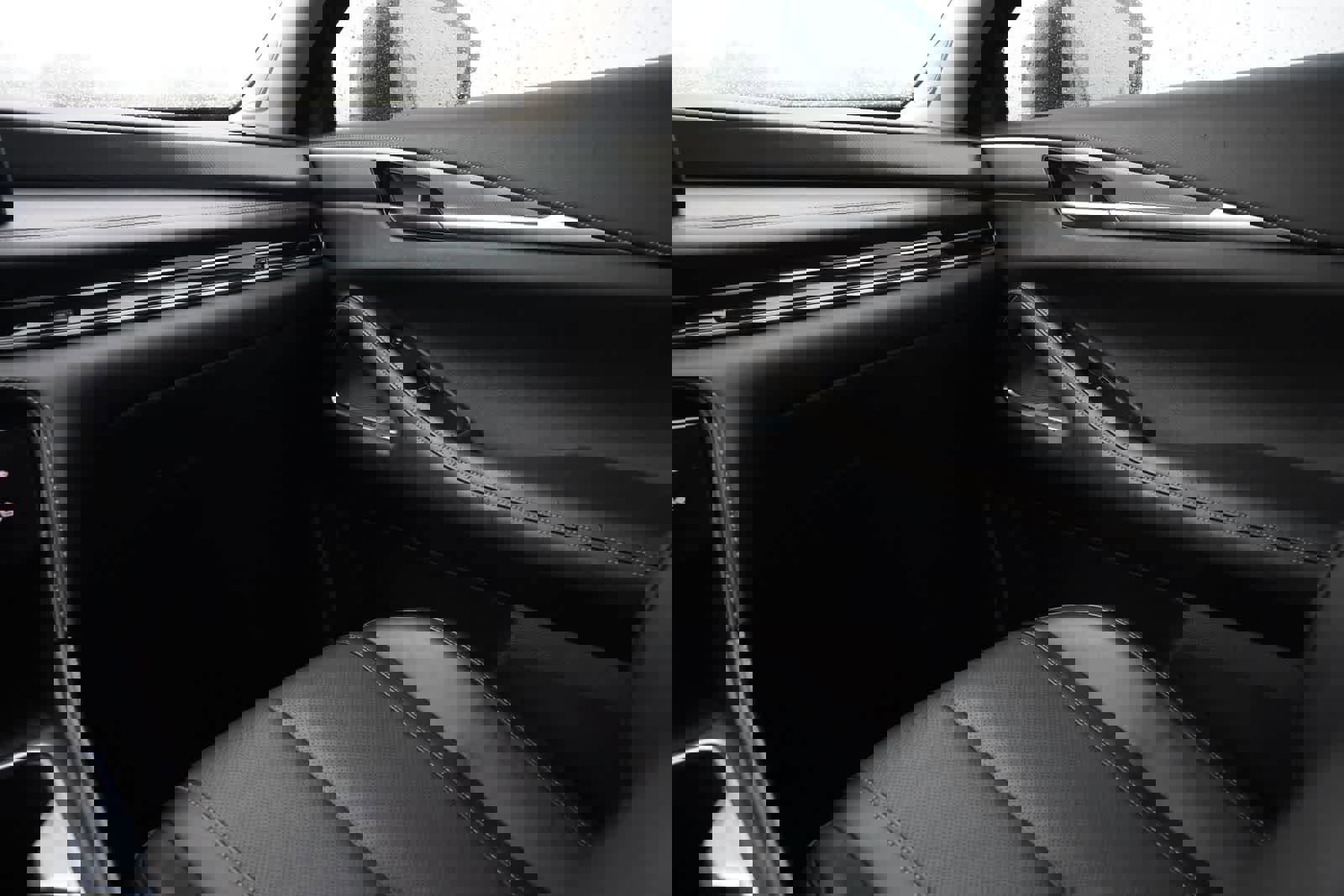 Used 2024 INFINITI QX60 Luxe w/ Vision Package FWD image 8