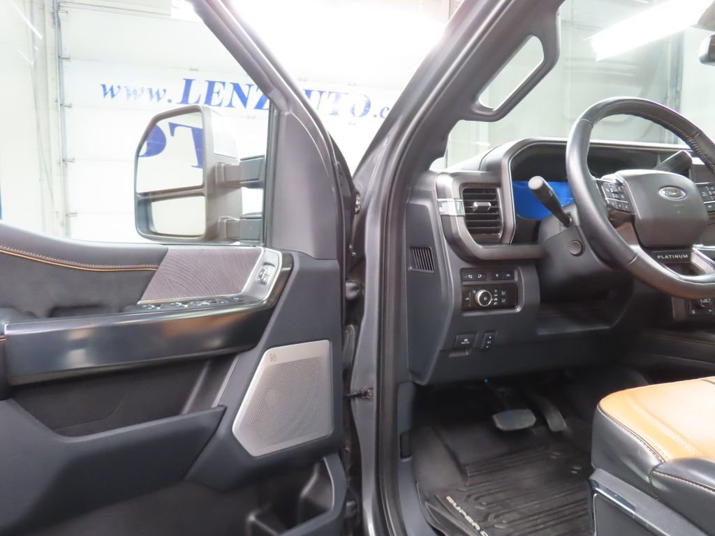 Used 2023 Ford F350 Platinum w/ Tremor Off-Road Package AWD/4WD image 52