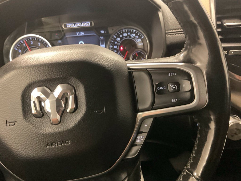 Used 2019 RAM 1500 Laramie AWD/4WD image 22