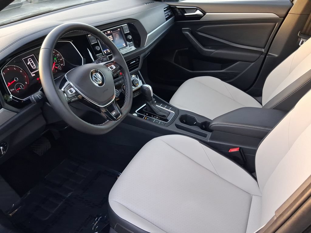 Certified 2021 Volkswagen Jetta R-Line FWD image 13