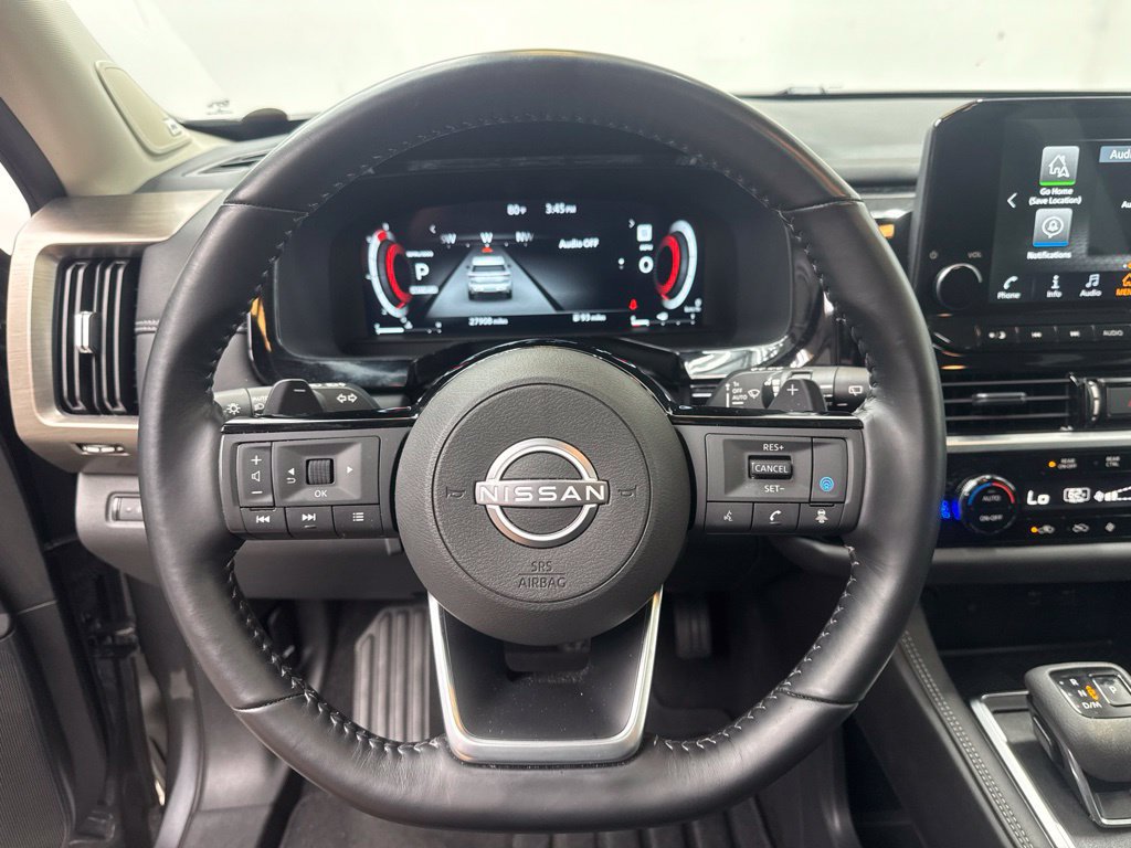 Used 2025 Nissan Pathfinder Platinum FWD image 20