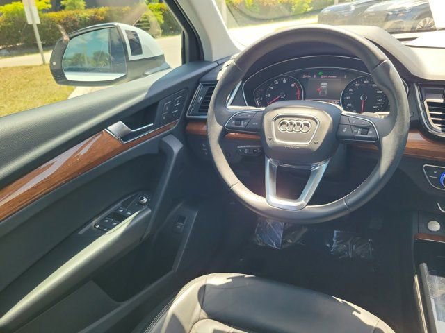 Certified 2023 Audi Q5 Premium AWD/4WD image 13