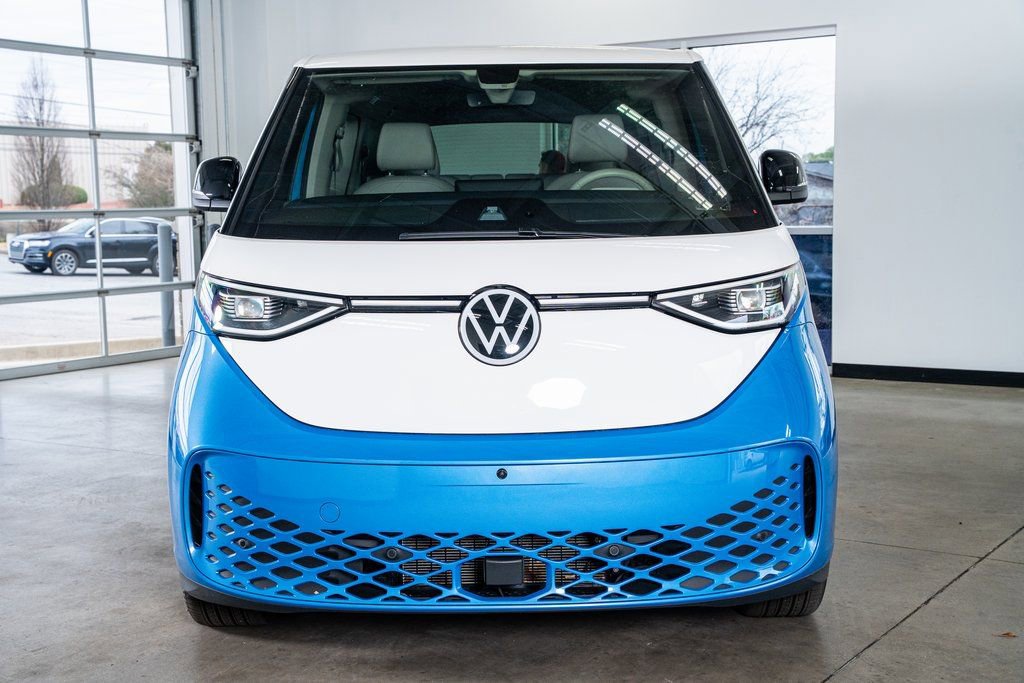 Used 2025 Volkswagen ID. Buzz 1st Edition image 3