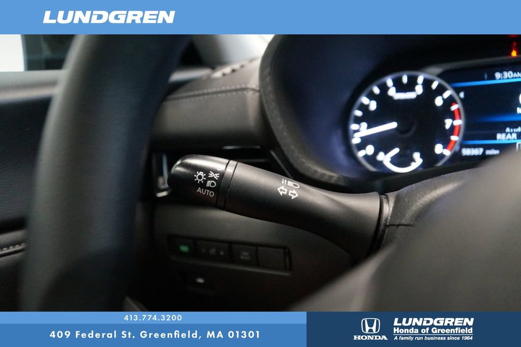 Used 2024 Nissan Sentra SV FWD image 21