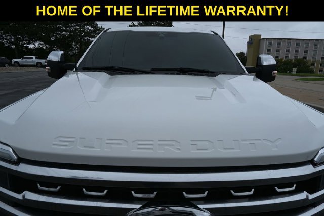 Used 2024 Ford F350 Platinum w/ FX4 Off-Road Package AWD/4WD image 46