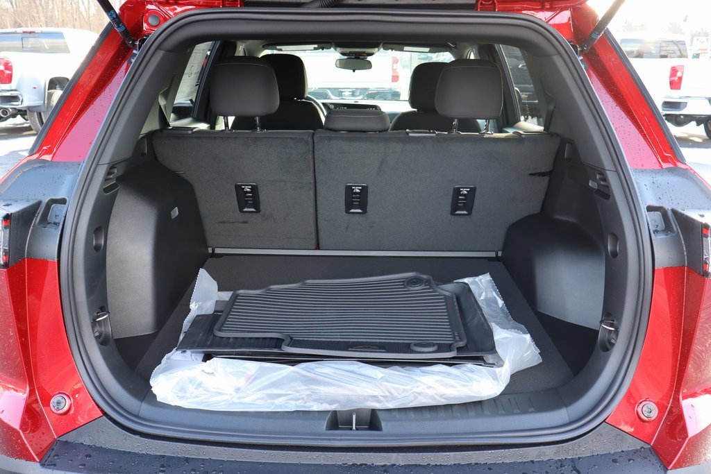 New 2026 Chevrolet Equinox LT image 17