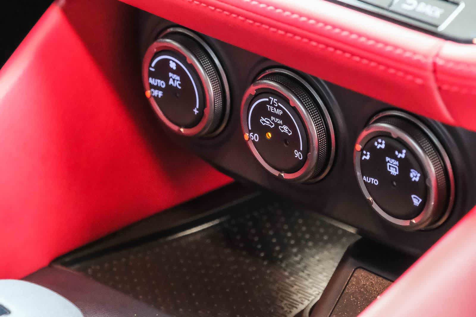 Used 2024 Nissan Z Performance w/ Floor Mat Package RWD image 17