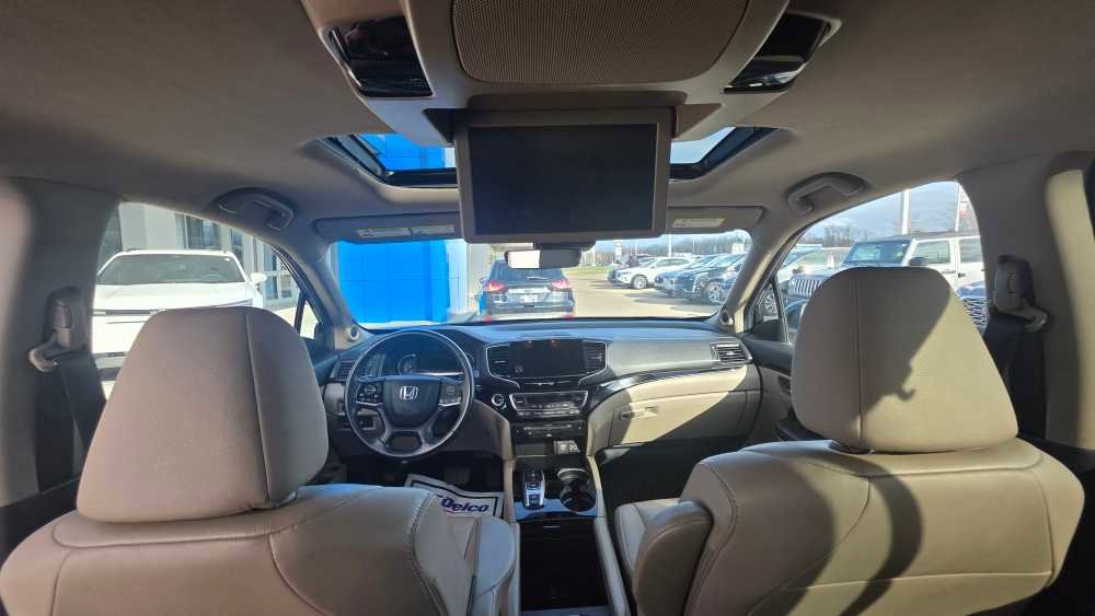Used 2022 Honda Pilot Touring image 19