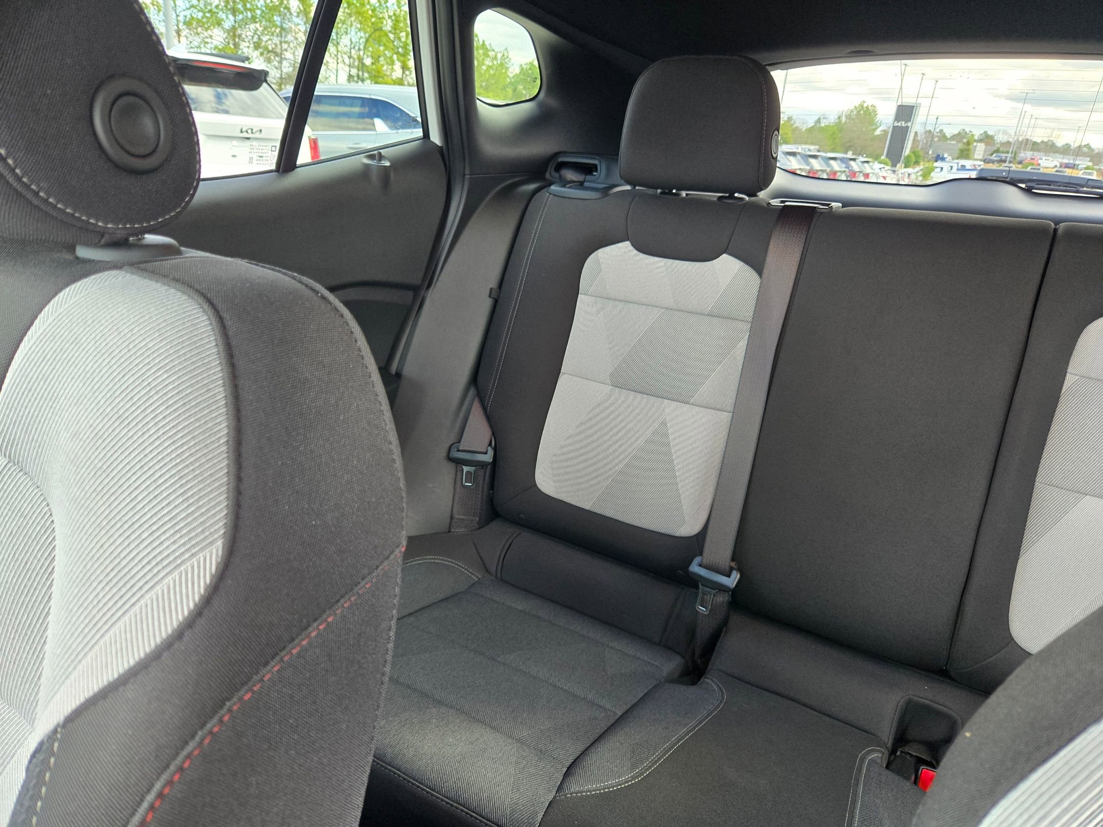 Used 2024 Chevrolet Trax RS image 12