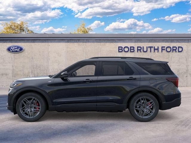 New 2026 Ford Explorer ST-Line w/ ST-Line Street Pack AWD/4WD image 4