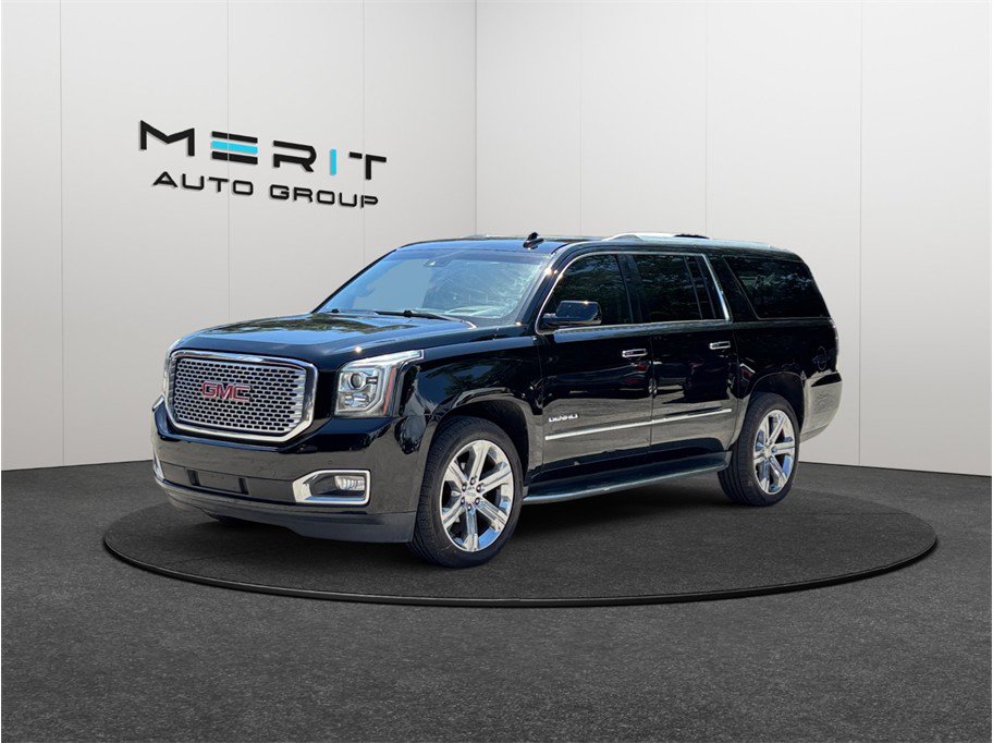 Used 2016 GMC Yukon XL Denali w/ Open Road Package AWD/4WD image 4