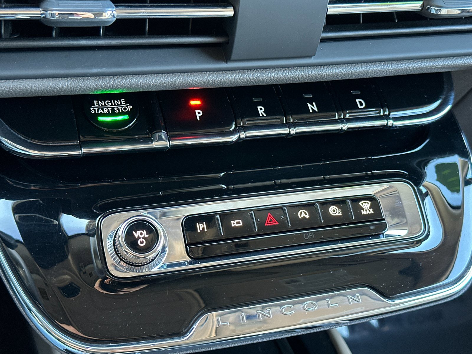 Certified 2024 Lincoln Corsair Reserve w/ Equipment Group 201A image 23