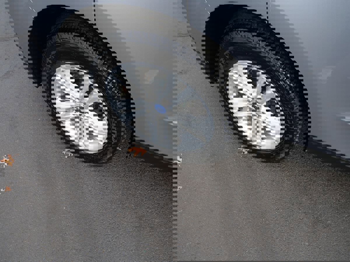 Used 2020 Ford Edge SEL w/ Convenience Package image 31