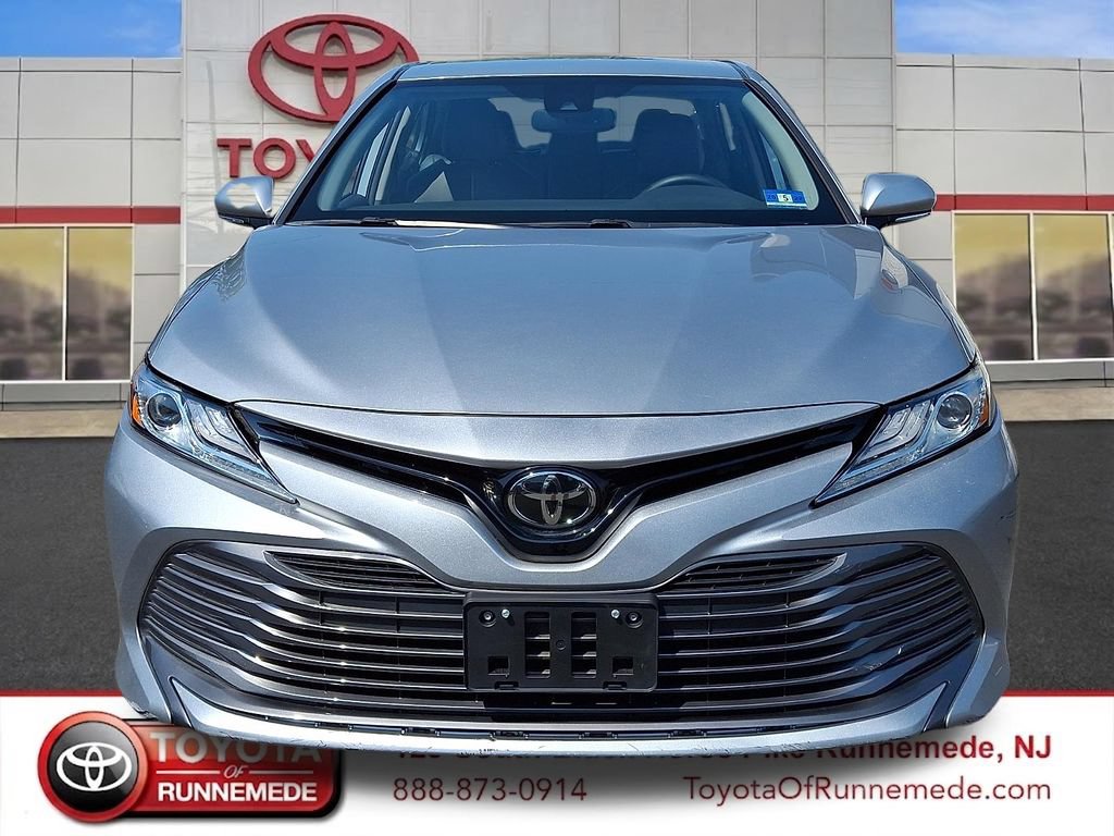 Certified 2020 Toyota Camry XLE AWD/4WD image 2