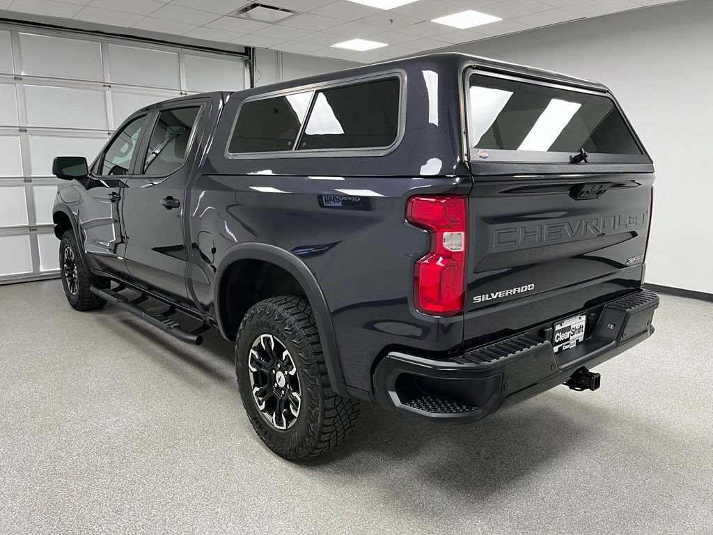 Used 2023 Chevrolet Silverado 1500 ZR2 AWD/4WD image 8
