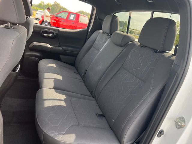 Used 2019 Toyota Tacoma TRD Sport w/ Technology Package RWD image 19