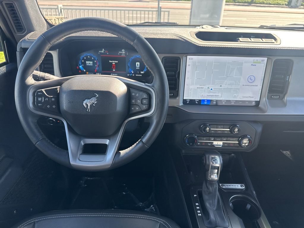 Used 2025 Ford Bronco Outer Banks image 11