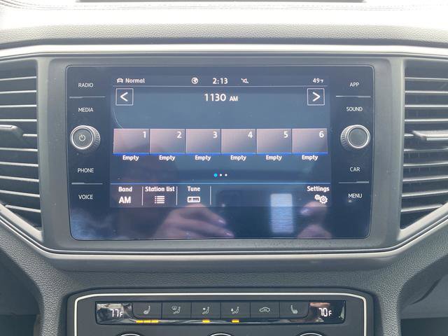 Used 2020 Volkswagen Atlas Cross Sport SE w/ Panoramic Sunroof Package image 19