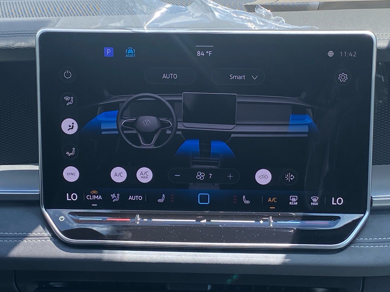 New 2026 Volkswagen Tiguan SE R-Line FWD image 5