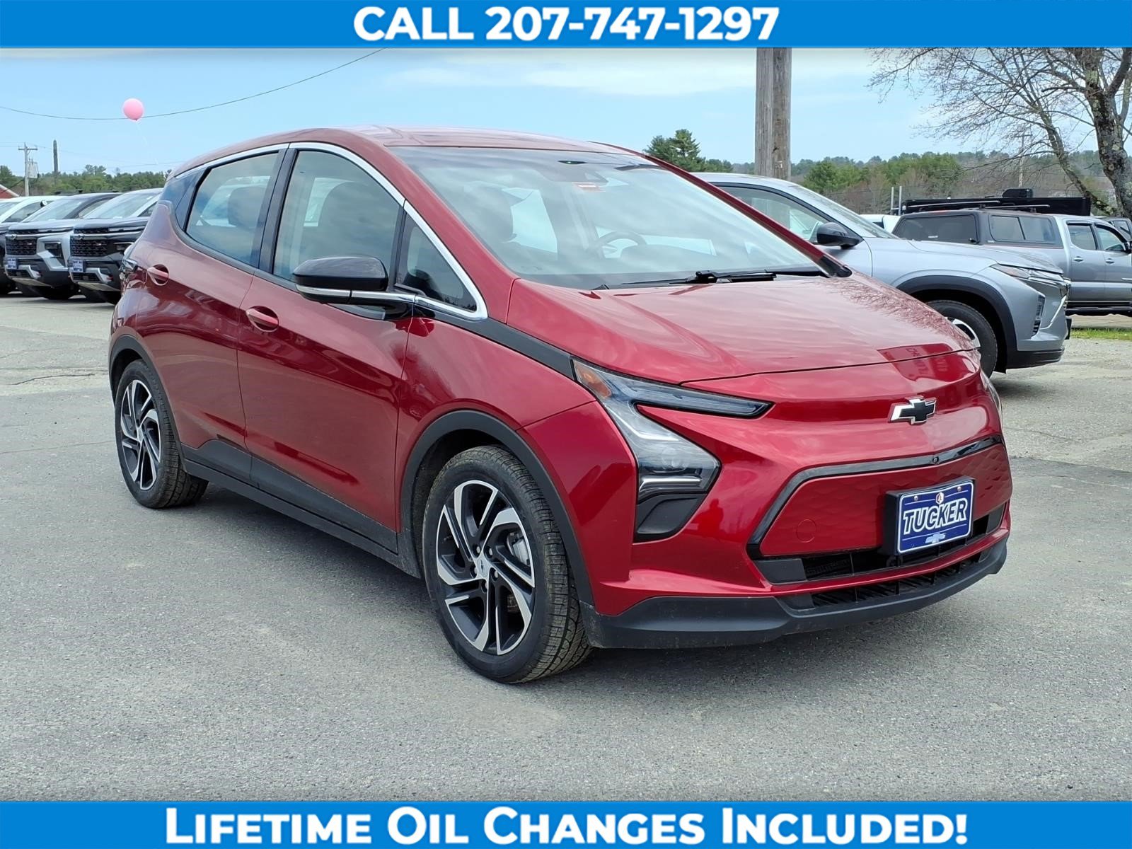 Used 2023 Chevrolet Bolt LT w/ Infotainment Package FWD image 3